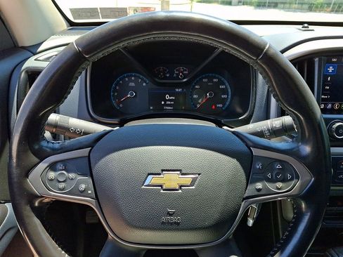 Used 2020 Chevrolet Colorado Z71 AWD/4WD image 18