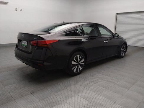 Used 2019 Nissan Altima 2.5 SV image 9