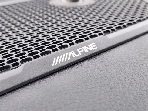 Used 2022 RAM 1500 Laramie w/ Sport Appearance Package image 23