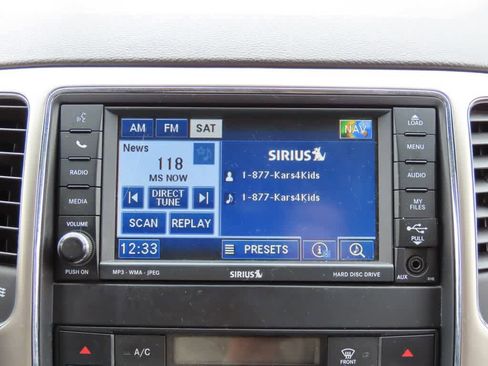 Used 2011 Jeep Grand Cherokee Laredo image 21