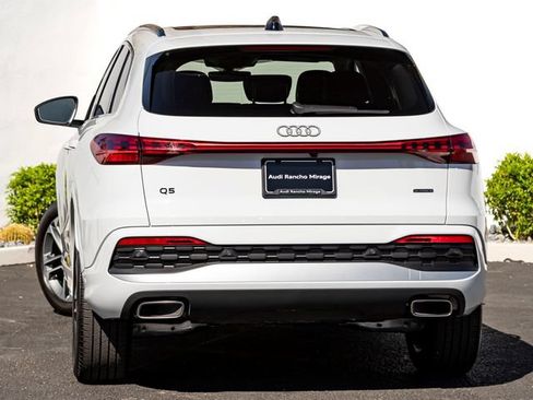 Used 2025 Audi Q5 Premium w/ Convenience Package AWD/4WD image 9