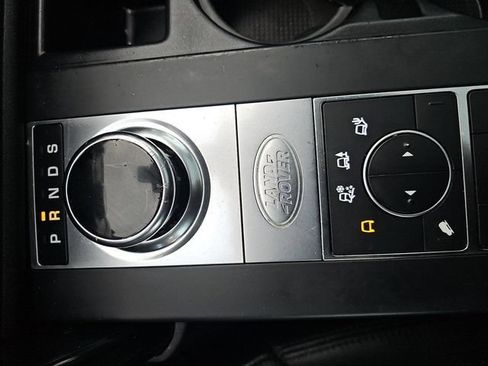 Used 2019 Land Rover Discovery SE AWD/4WD image 31