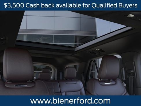 New 2026 Ford Explorer Platinum image 23