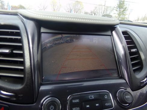 Used 2016 Chevrolet Impala LTZ image 28