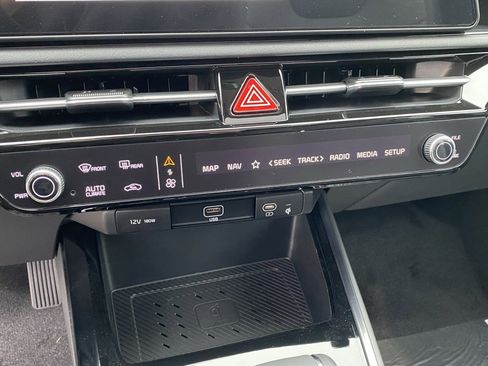 New 2026 Kia Niro SX image 17