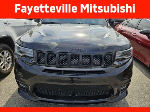 Used 2020 Jeep Grand Cherokee SRT image 4