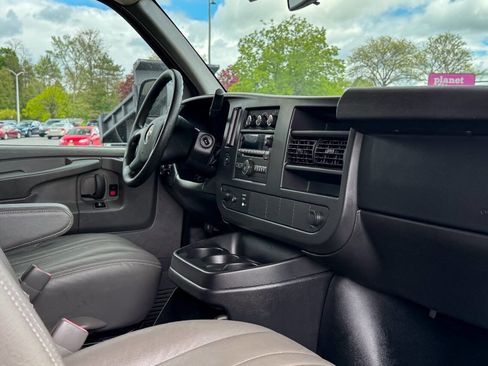 Used 2014 Chevrolet Express 2500 LS RWD image 13
