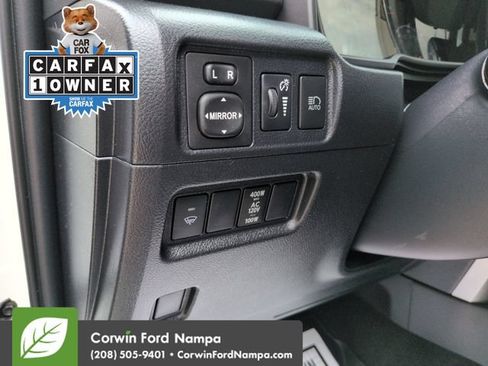 Used 2021 Toyota 4Runner SR5 Premium w/ Moonroof Package AWD/4WD image 13