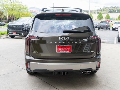 Used 2025 Kia Telluride EX image 6