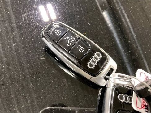 Certified 2023 Audi e-tron GT Premium Plus AWD/4WD image 11