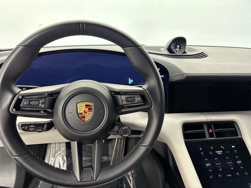Used 2020 Porsche Taycan Turbo image 22