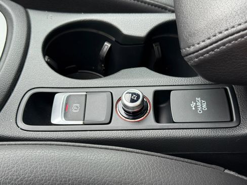 Used 2017 Audi Q3 2.0T Premium image 25