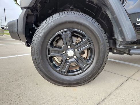 Used 2020 Jeep Wrangler Unlimited Sport S image 24