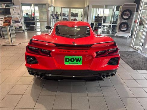 Used 2020 Chevrolet Corvette Stingray Premium Cpe w/ 3LT Preferred Equipment Group image 8