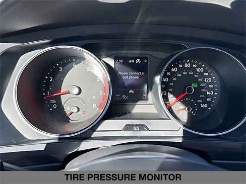 Used 2021 Volkswagen Tiguan SE R-Line image 20