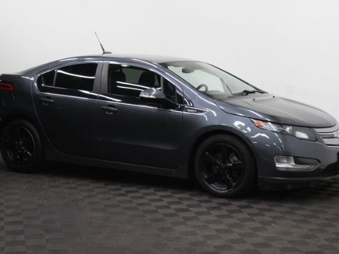 Used 2013 Chevrolet Volt w/ Comfort Package image 1