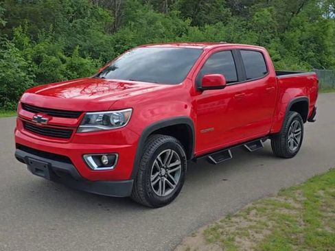 Used 2019 Chevrolet Colorado W/T w/ Custom Special Edition image 26