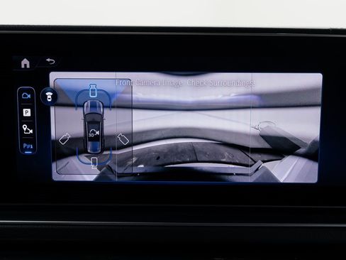 Used 2026 Mercedes-Benz GLS 450 GLS 450 image 24