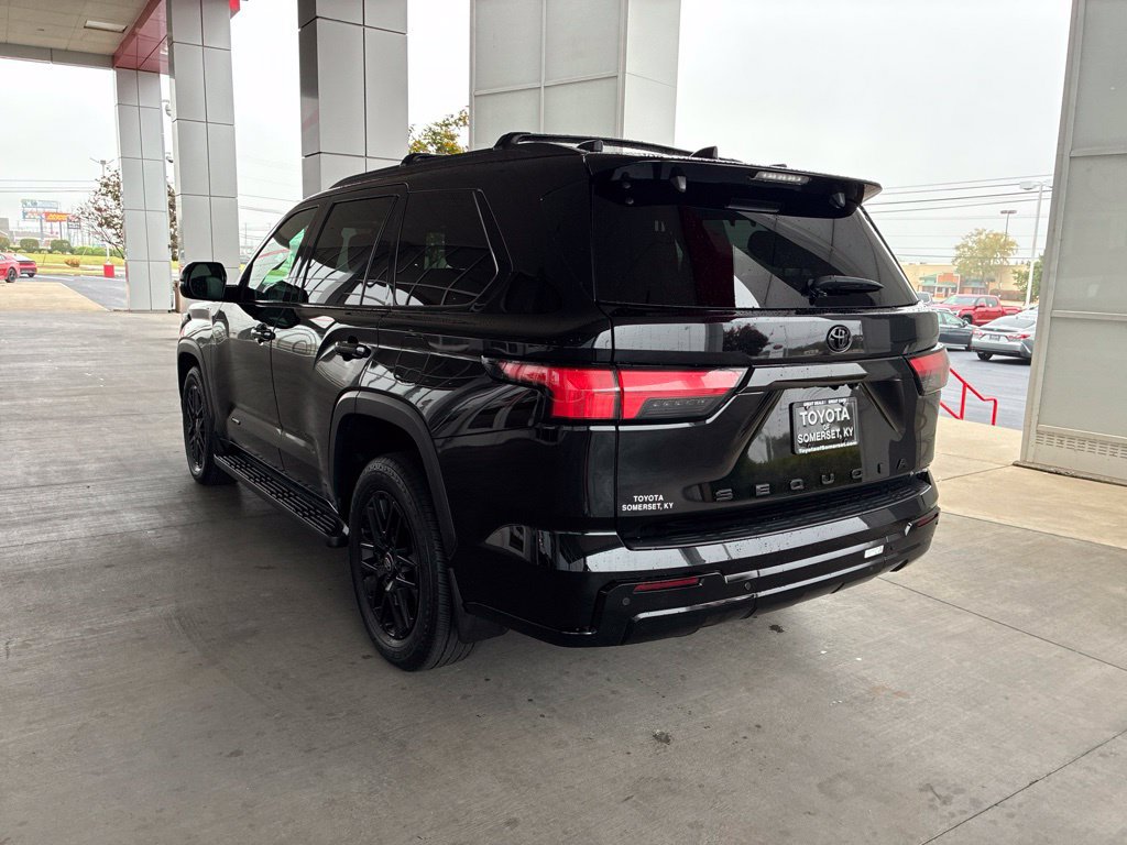 Certified 2025 Toyota Sequoia Limited w/ Tow Technology Package AWD/4WD image 8