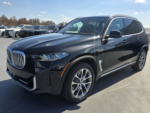 New 2026 BMW X5 xDrive40i w/ Climate Comfort Package image 31