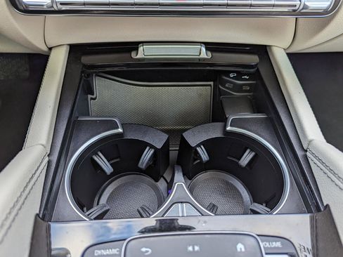 Used 2022 Mercedes-Benz GLS 450 4MATIC image 24