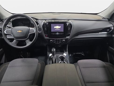 Used 2020 Chevrolet Traverse LS image 10