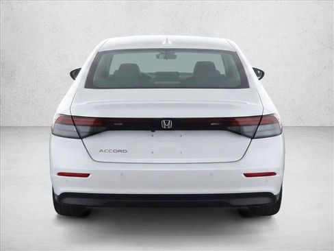 Used 2023 Honda Accord EX image 6
