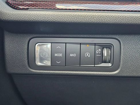 Used 2026 Chevrolet Traverse RS w/ LPO, Floor Liner Package AWD/4WD image 36