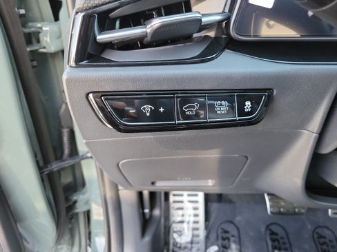 New 2026 Kia Niro SX Touring FWD image 26