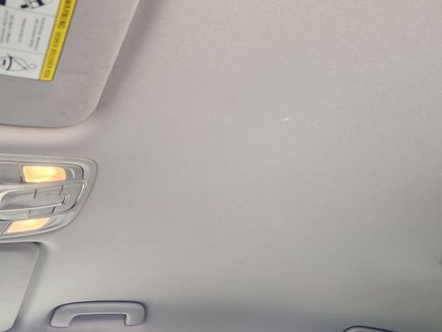 Used 2019 Hyundai Santa Fe SEL FWD image 25