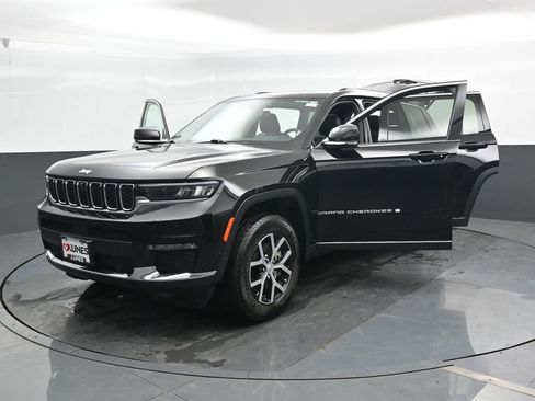 Used 2024 Jeep Grand Cherokee L Limited w/ Luxury Tech Group II image 56