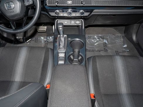 Used 2024 Honda Civic Sport image 24