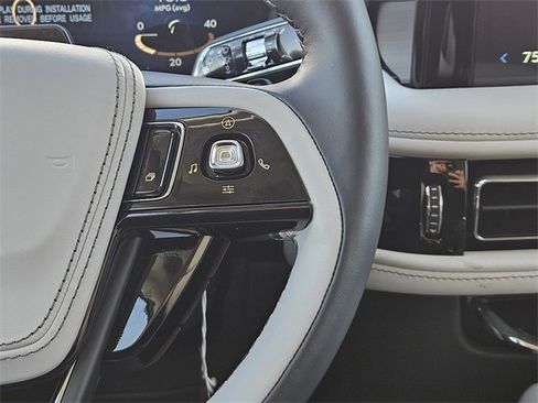 New 2026 Lincoln Aviator Reserve image 27