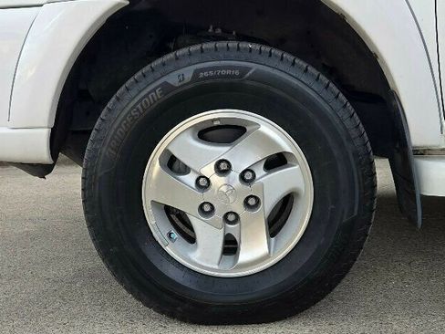 Used 2002 Toyota Sequoia Limited image 37