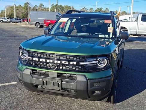 Certified 2025 Ford Bronco Sport Outer Banks w/ Outer Banks Tech Package+ image 3