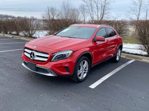 Used 2015 Mercedes-Benz GLA 250 4MATIC image 2