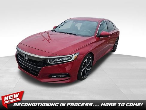Used 2019 Honda Accord Sport image 1