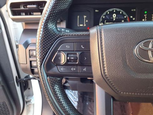 Certified 2024 Toyota Tacoma SR image 10