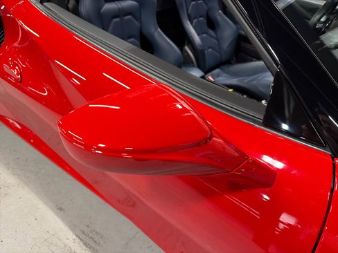 Used 2018 Ferrari 488 Spider image 16