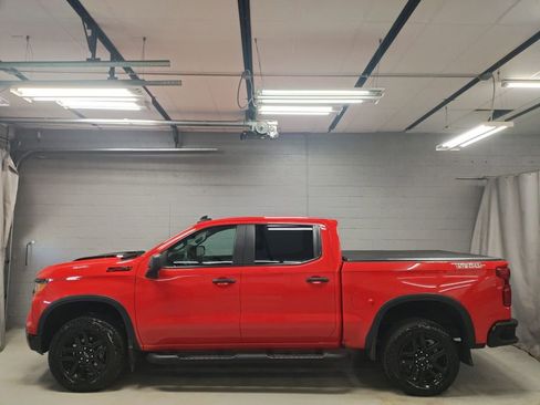Used 2024 Chevrolet Silverado 1500 Custom Trail Boss w/ Turbomax Blackout Package AWD/4WD image 15