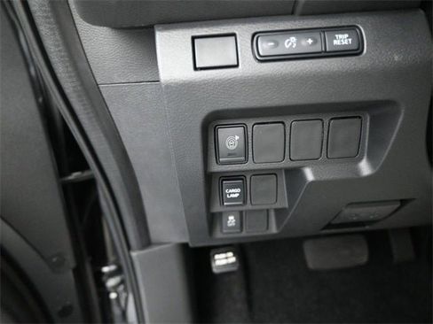 New 2026 Nissan Frontier SV image 29