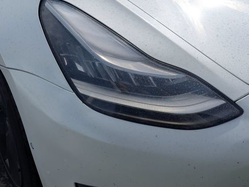 Used 2019 Tesla Model 3 RWD image 9