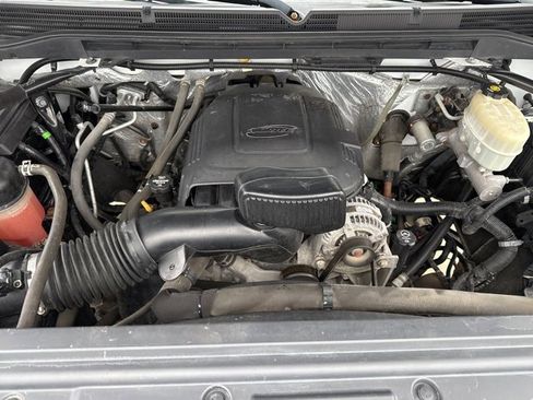 Used 2016 GMC Sierra 2500 Denali w/ Suspension Package, Off-Road image 45