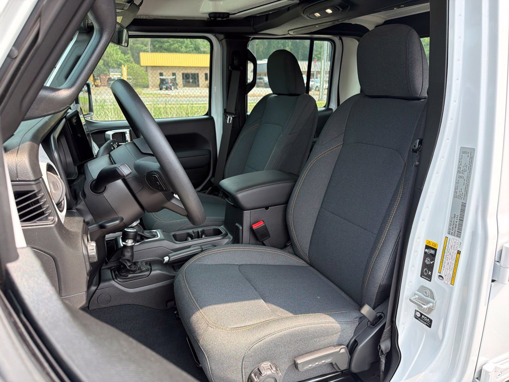 New 2026 Jeep Gladiator Sport AWD/4WD image 19