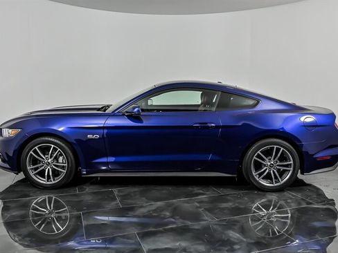Used 2015 Ford Mustang GT Premium RWD image 6
