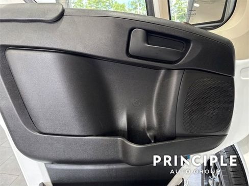 Used 2020 RAM ProMaster 3500 w/ Premium Appearance Group FWD image 17