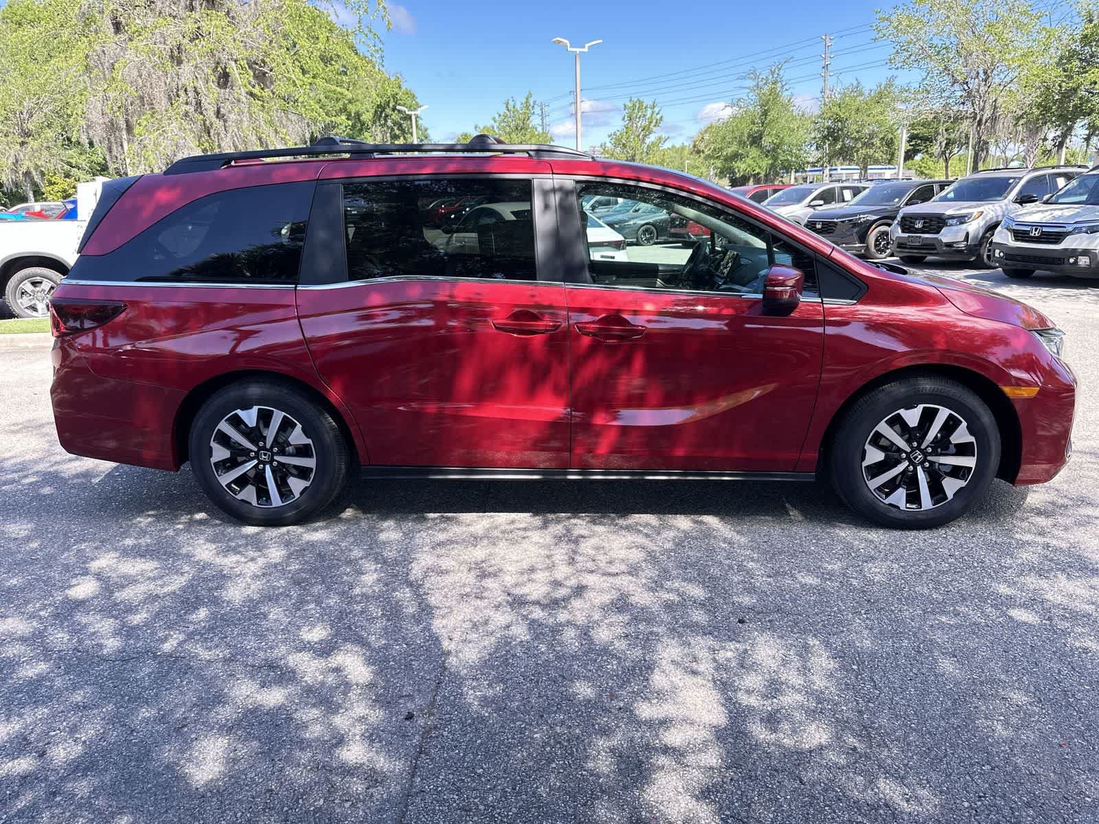New 2026 Honda Odyssey EX-L image 7