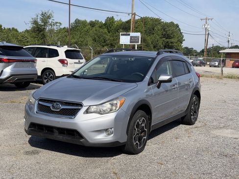 Used 2015 Subaru Crosstrek 2.0i Limited AWD/4WD image 2