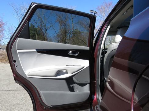 Used 2020 Kia Sorento SX image 20