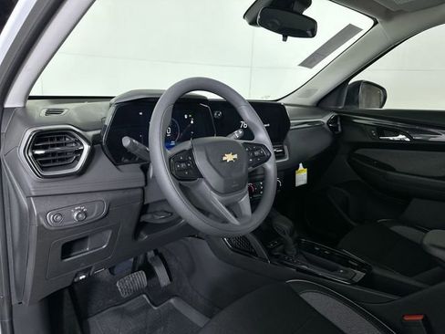 New 2026 Chevrolet TrailBlazer LS w/ LS Convenience Package FWD image 10